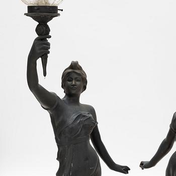 A pair of lamps, 20th Century.