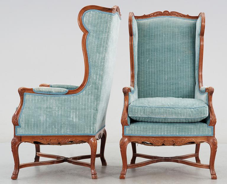 FÅTÖLJER, ett par, 1900-tal.