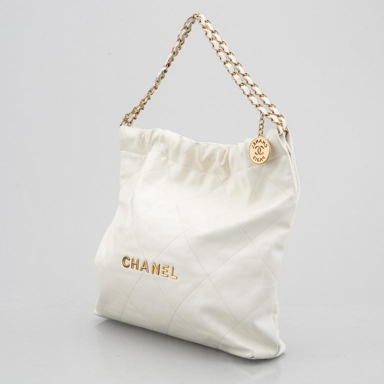 Chanel, väska, "22 Bag", efter 2022.