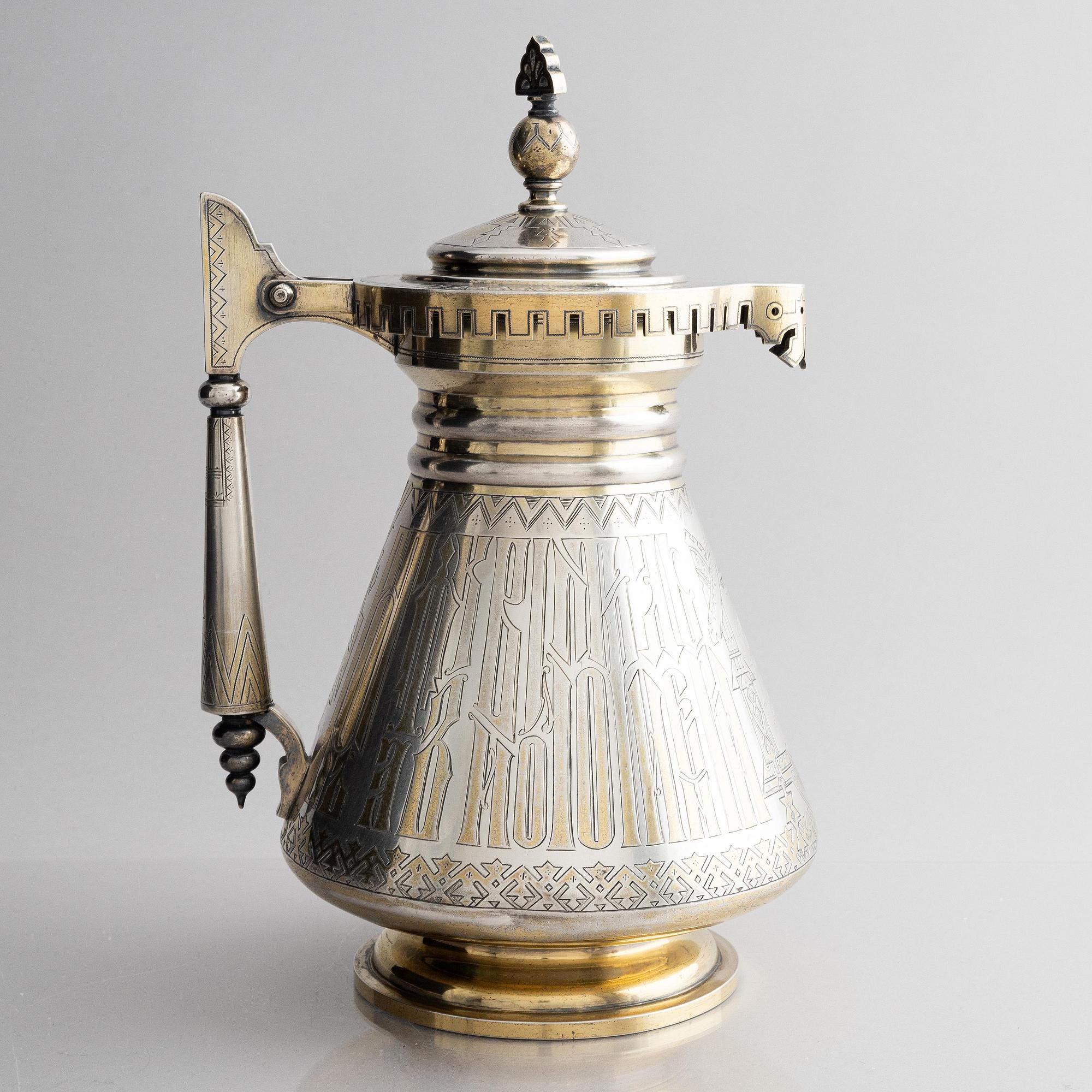 Vinkanna, silver, oidentifierad mästarstämpel WA, kontrollmästare Ivan Vonifatiyevich Yevstigneyev, S:t Petersburg 1879.
