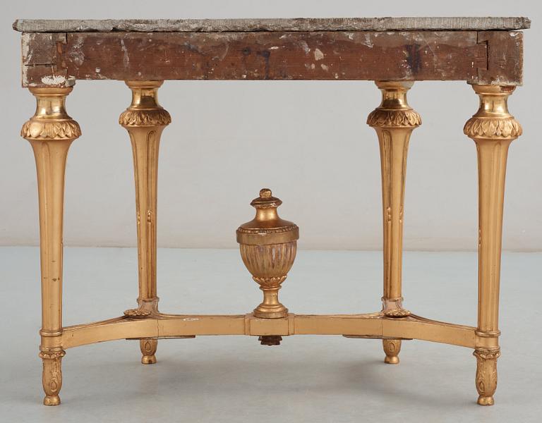 KONSOLBORD. Gustavianskt stockholmsarbete, 1700-talets slut.