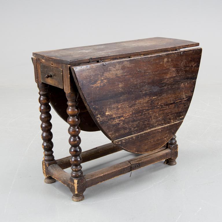 A 1800TH CENTURY TABLE.