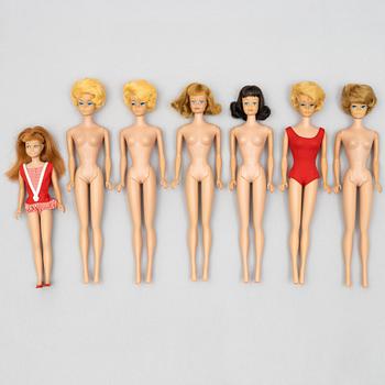 Barbiedockor, 7 st, bl a "Barbie Bubble cut", "Midge", & "Skipper", Mattel, 1960-tal.