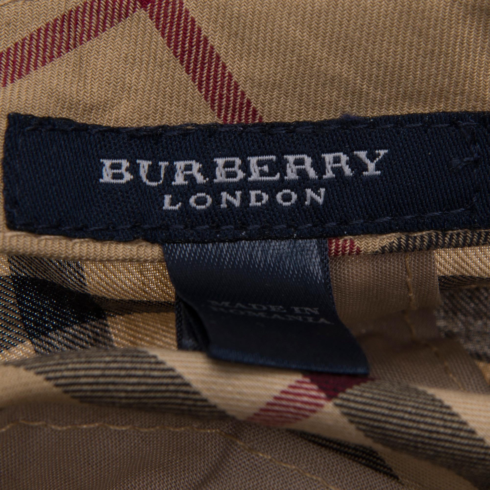 SKOR och HATT, Burberry.