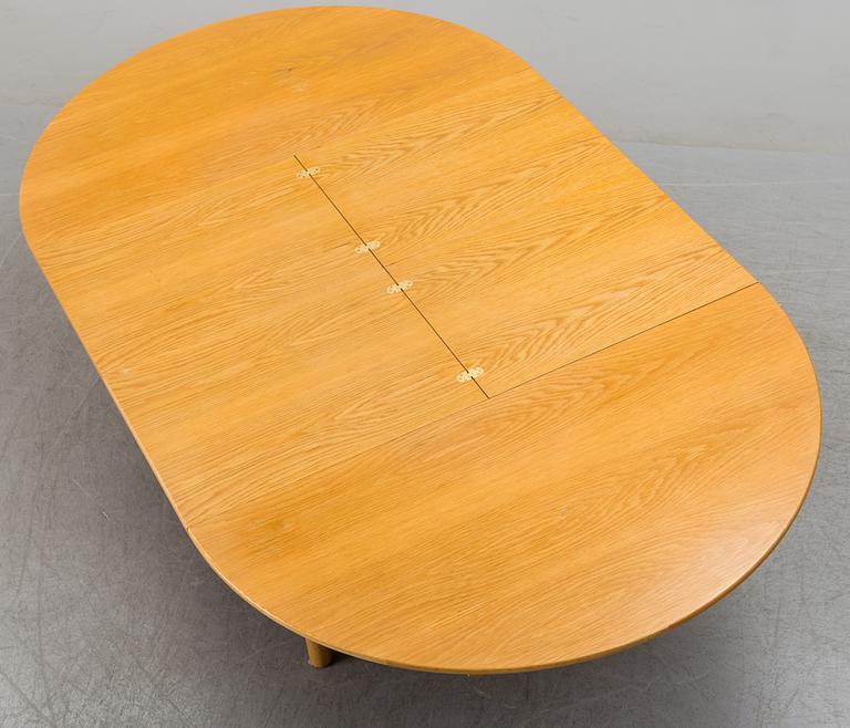 A 'Öresund' oak veneered dining table by Børge Mogensen, Karl Andersson & Söner.