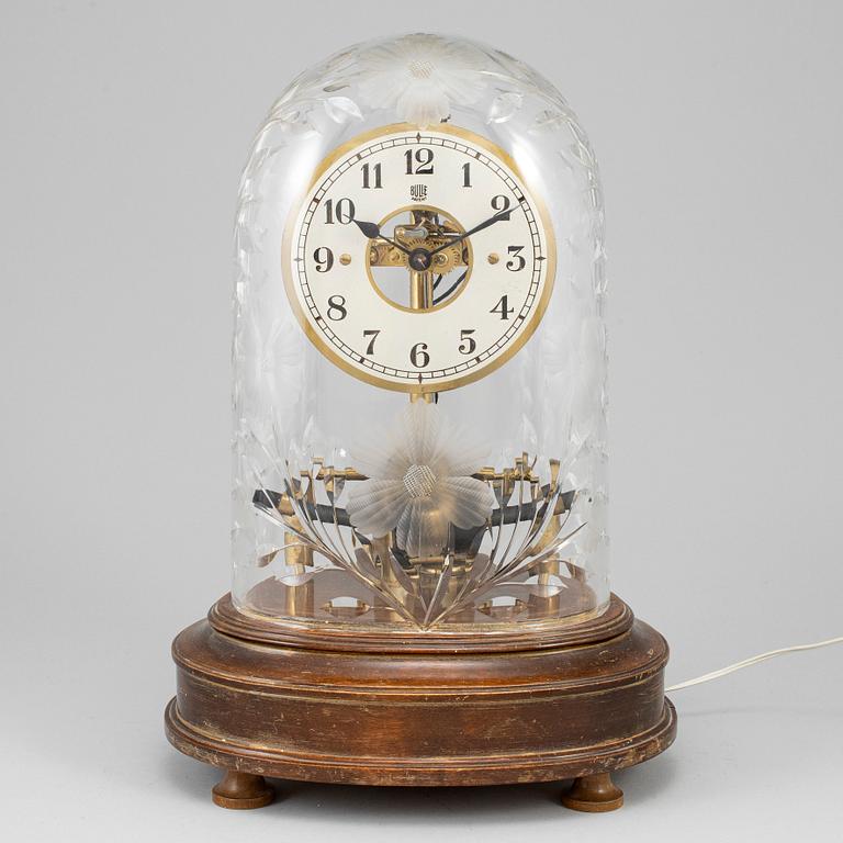 A 20th century table clock.