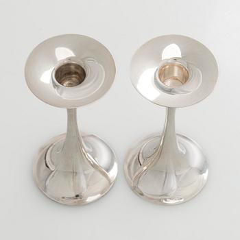 Tapio Wirkkala, ljusstakar, 2 st, silver, "Trumpetti", Kultakeskus, Tavastehus 1989-1994.