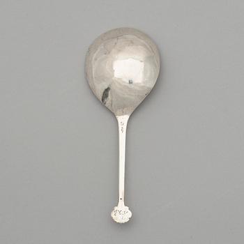 A Swedish 17th century silver spoon, mark of Remart Remartsson (Norrköping -1636-1656).