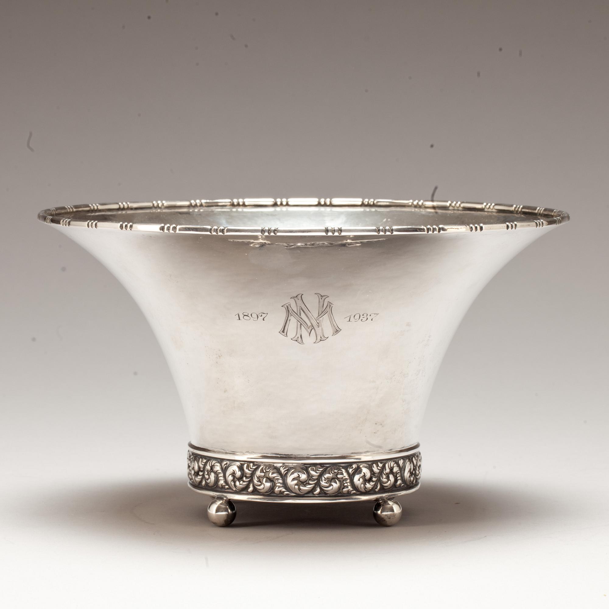 SKÅL, silver, Hallbergs, 1929, vikt ca 420g.