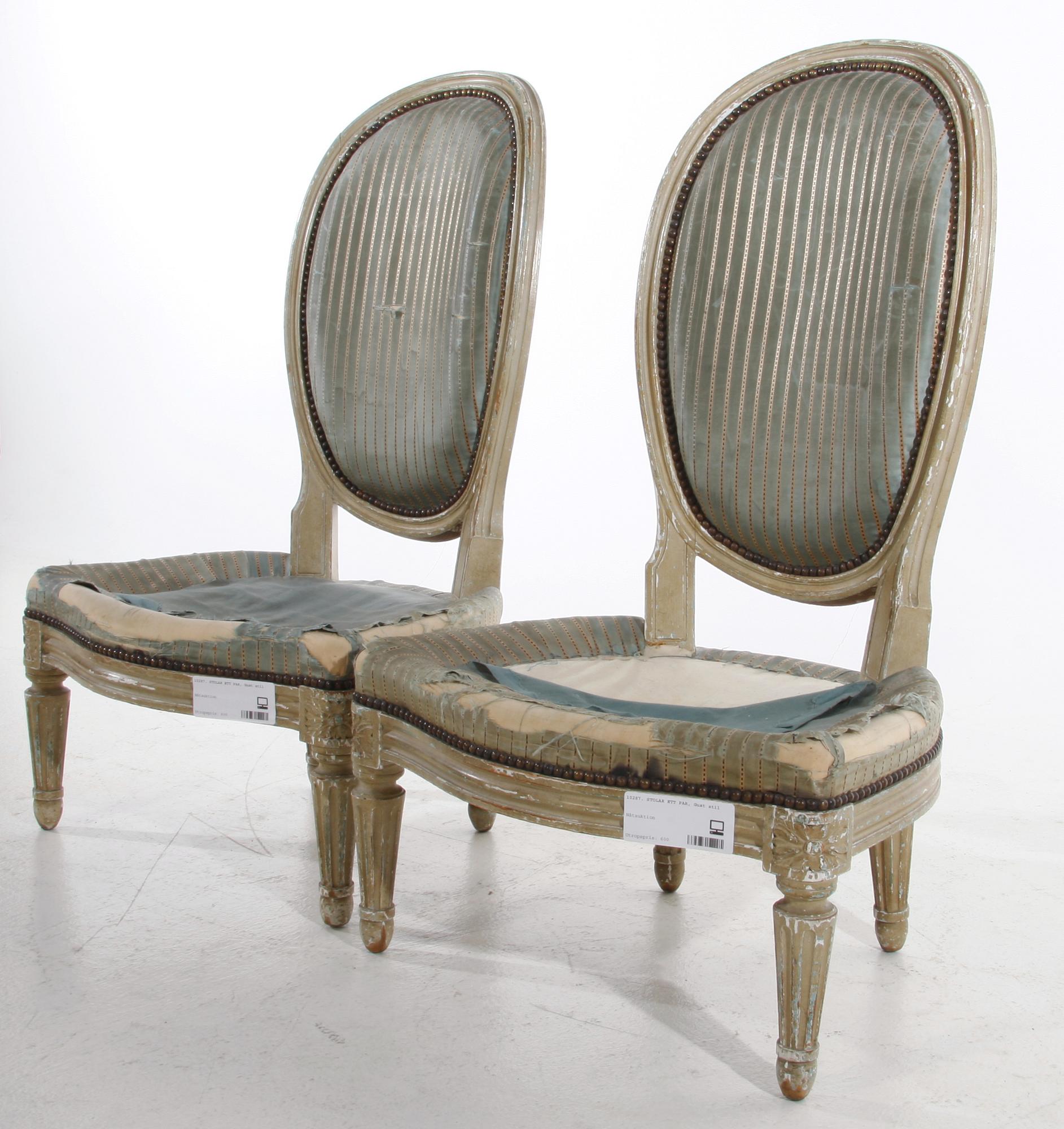 STOLAR, ett par. Gustaviansk stil.