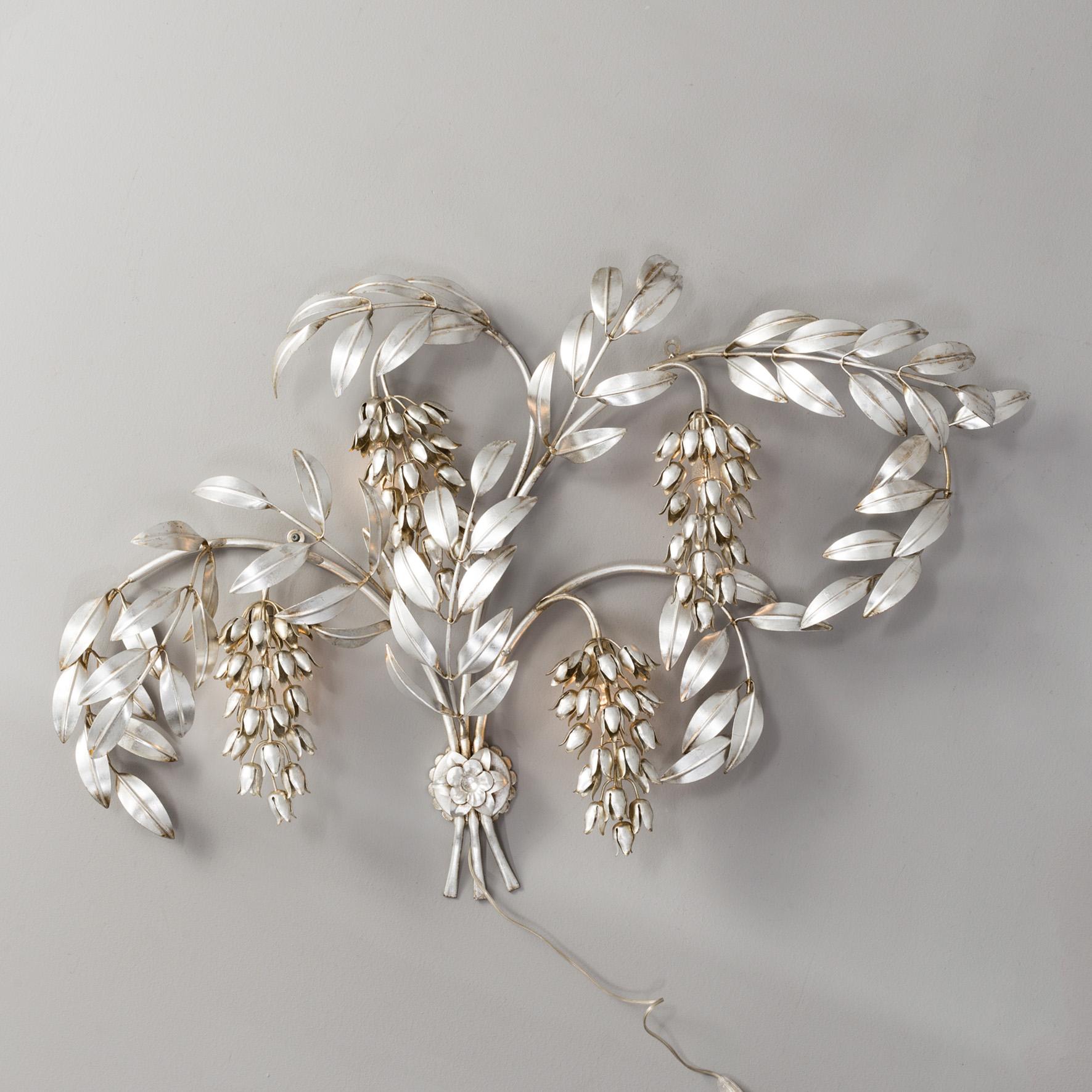 An Italian wall light, 20th Century.