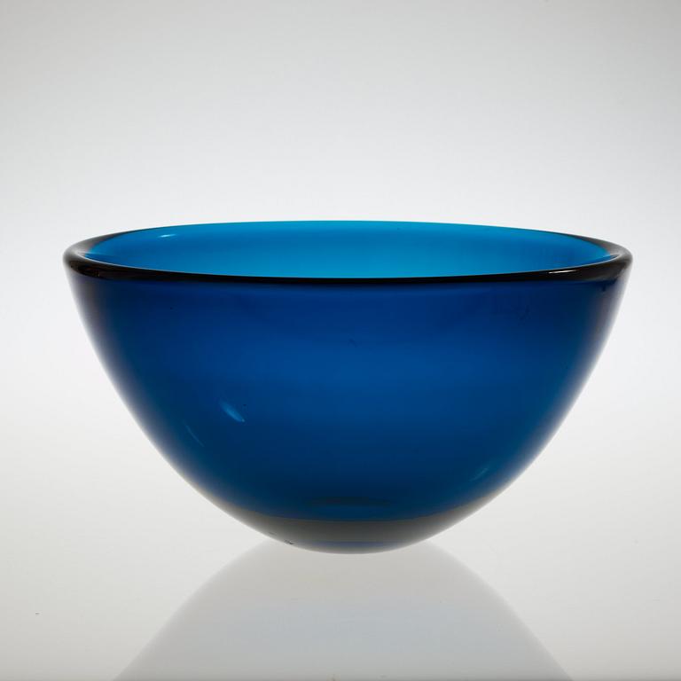 A Sven Palmqvist glass bowl, Orrefors.