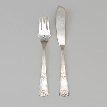 A set of 12 +12 silverplate fish knives and forks, maker's mark AG DUFVA, Sweden, earli 20th century.