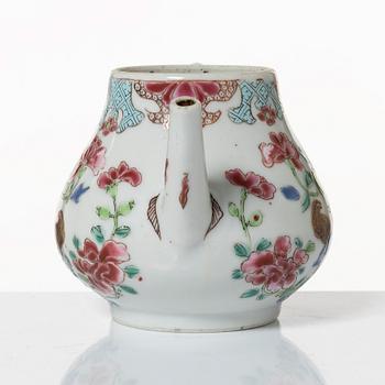 Kanna, kompaniporslin, Kina, Qingdynastin, 1700-tal.