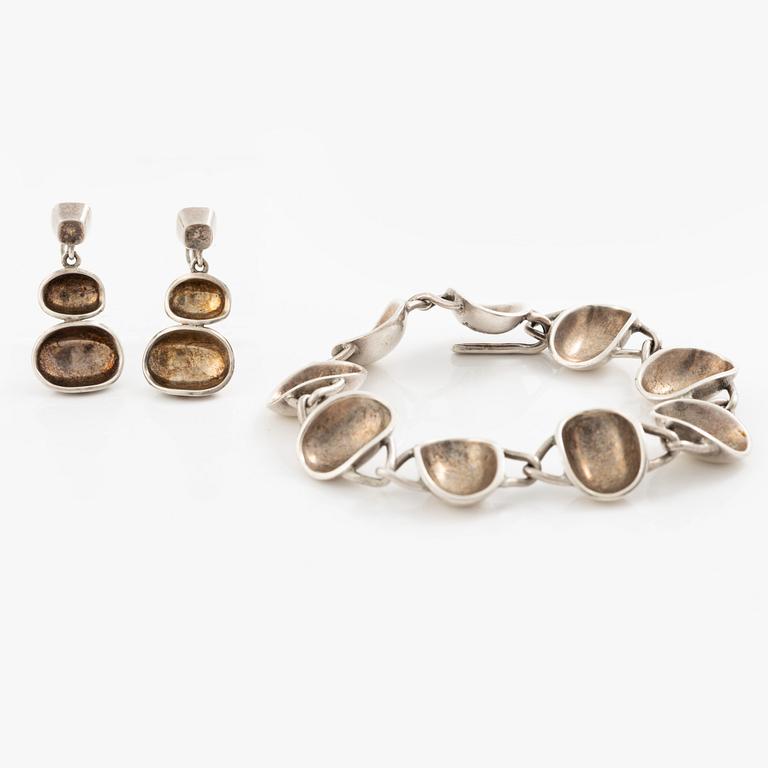 Jewellery set, earrings and bracelet, silver, Sigurd Persson for Stigbert, Engelbert. Stockholm 1954 and 1957.