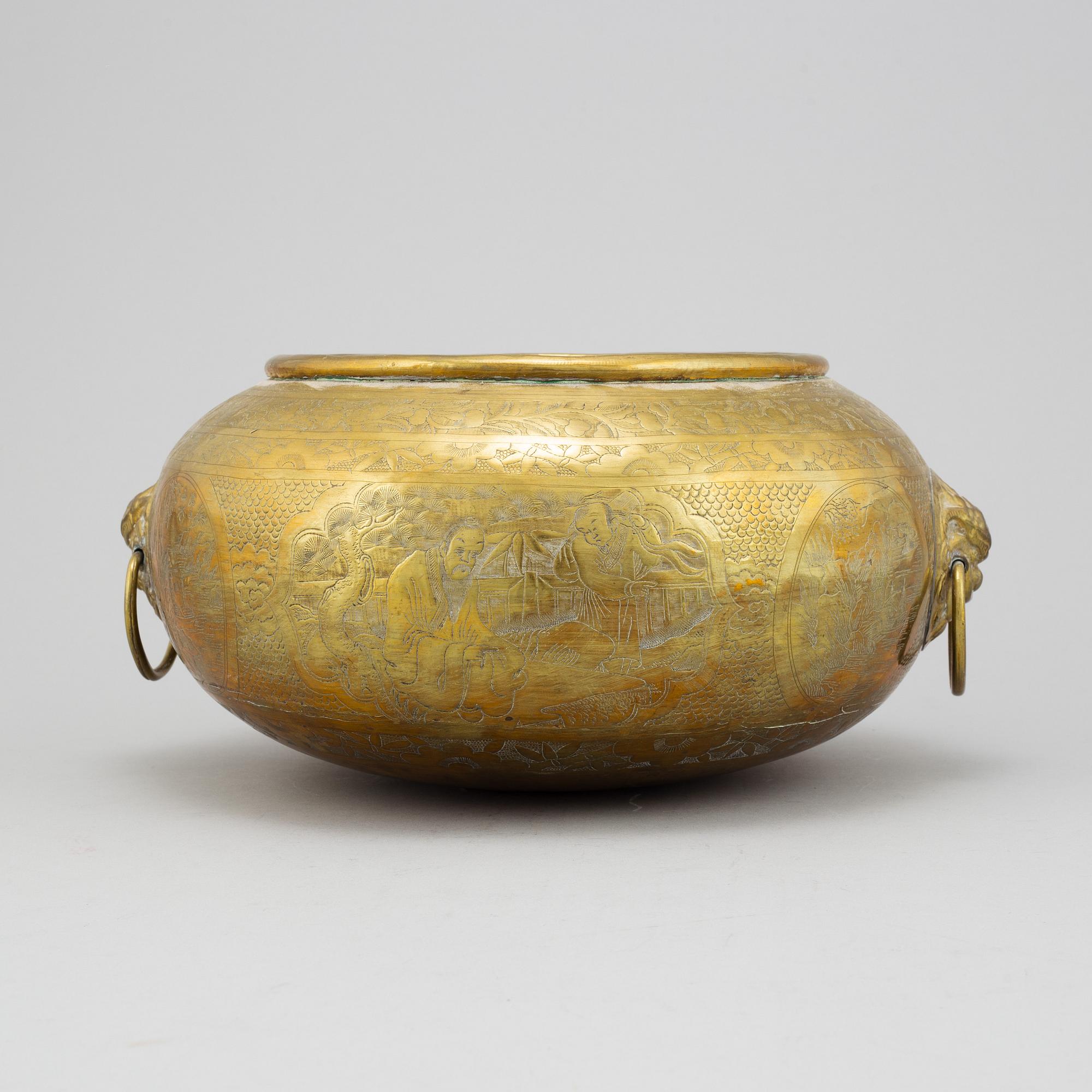 A large Chinese brass censer, early 20th century.