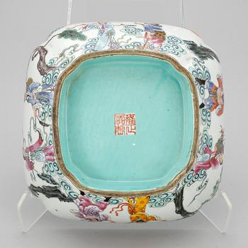 SKÅL, porslin, Kina, omkring sekelskiftet 1900.