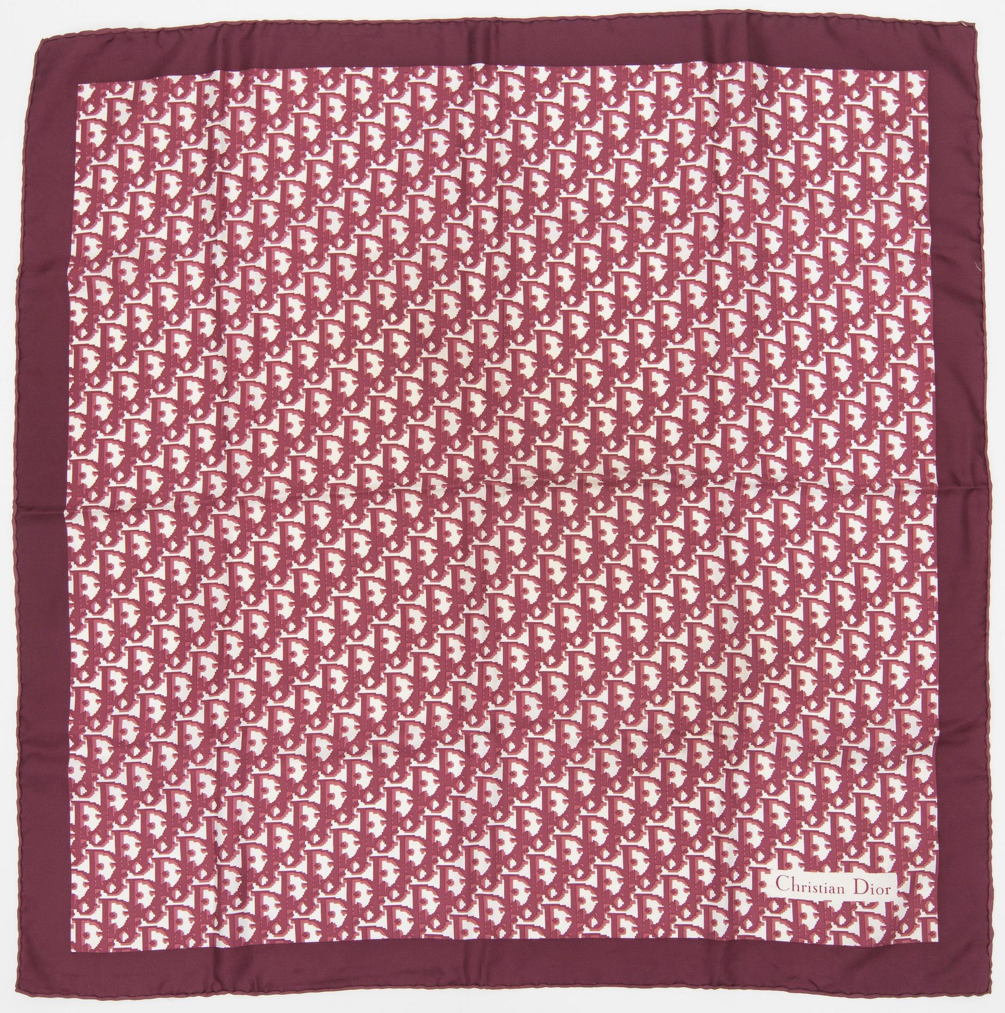 SCARF, Christian Dior.