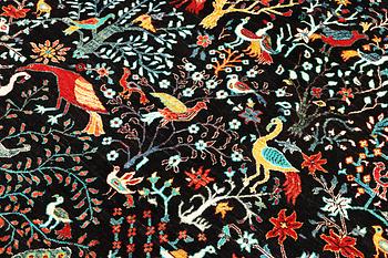 A Ziglar Ariana carpet, c. 297 x 203 cm.
