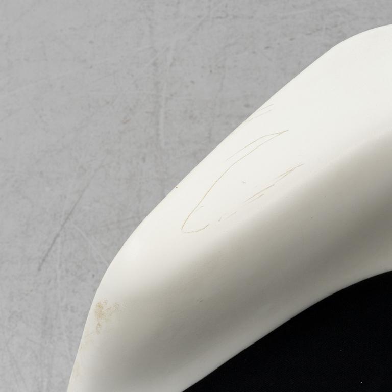 Charles & Ray Eames, a 'PACC' chair, Vitra.