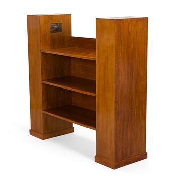 A book shelf,  The Architectural Office Gesellius, Lindgren, and Saarinen / Eric O.W. Ehrström, early 1900.