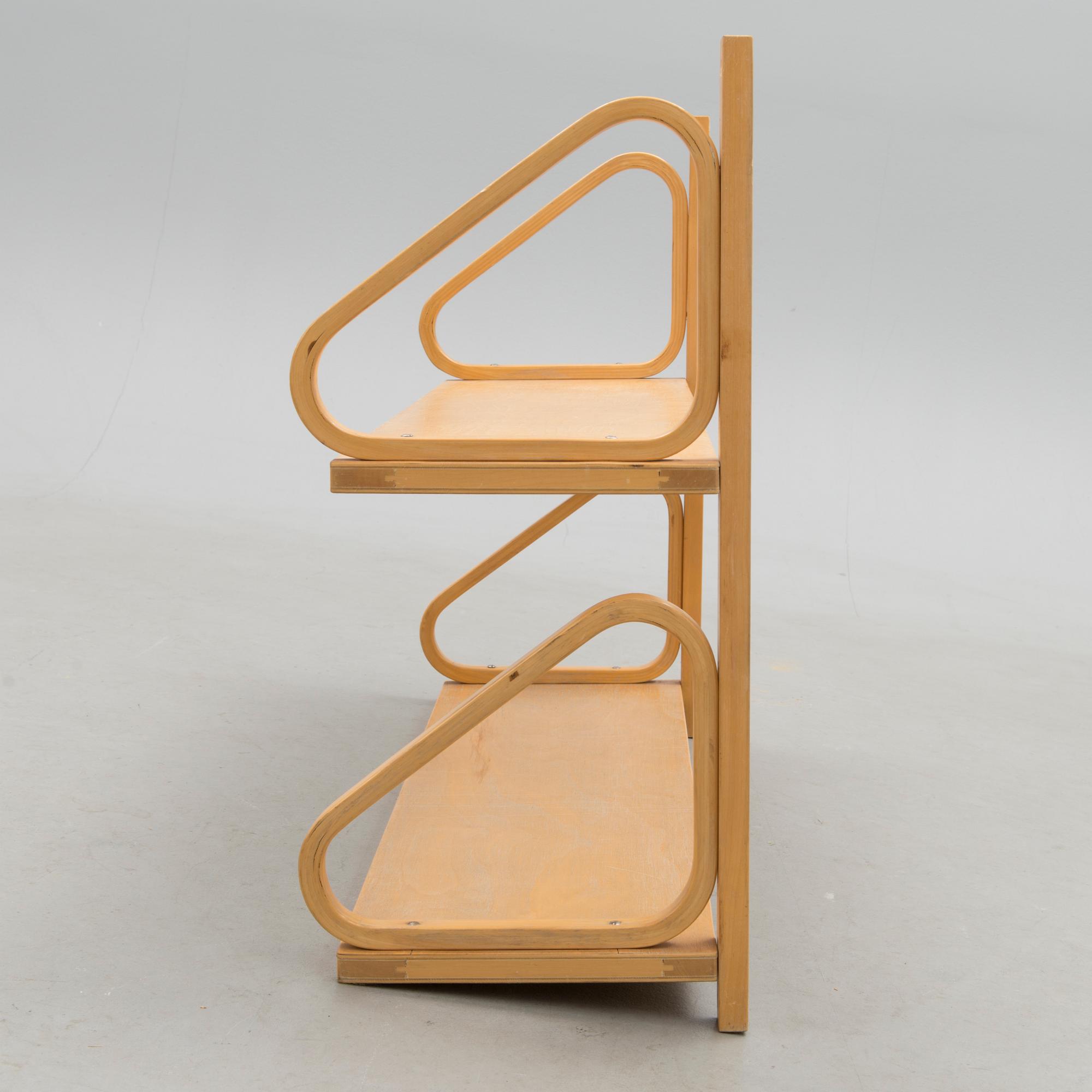 A 112B-2 shelf for Artek.
