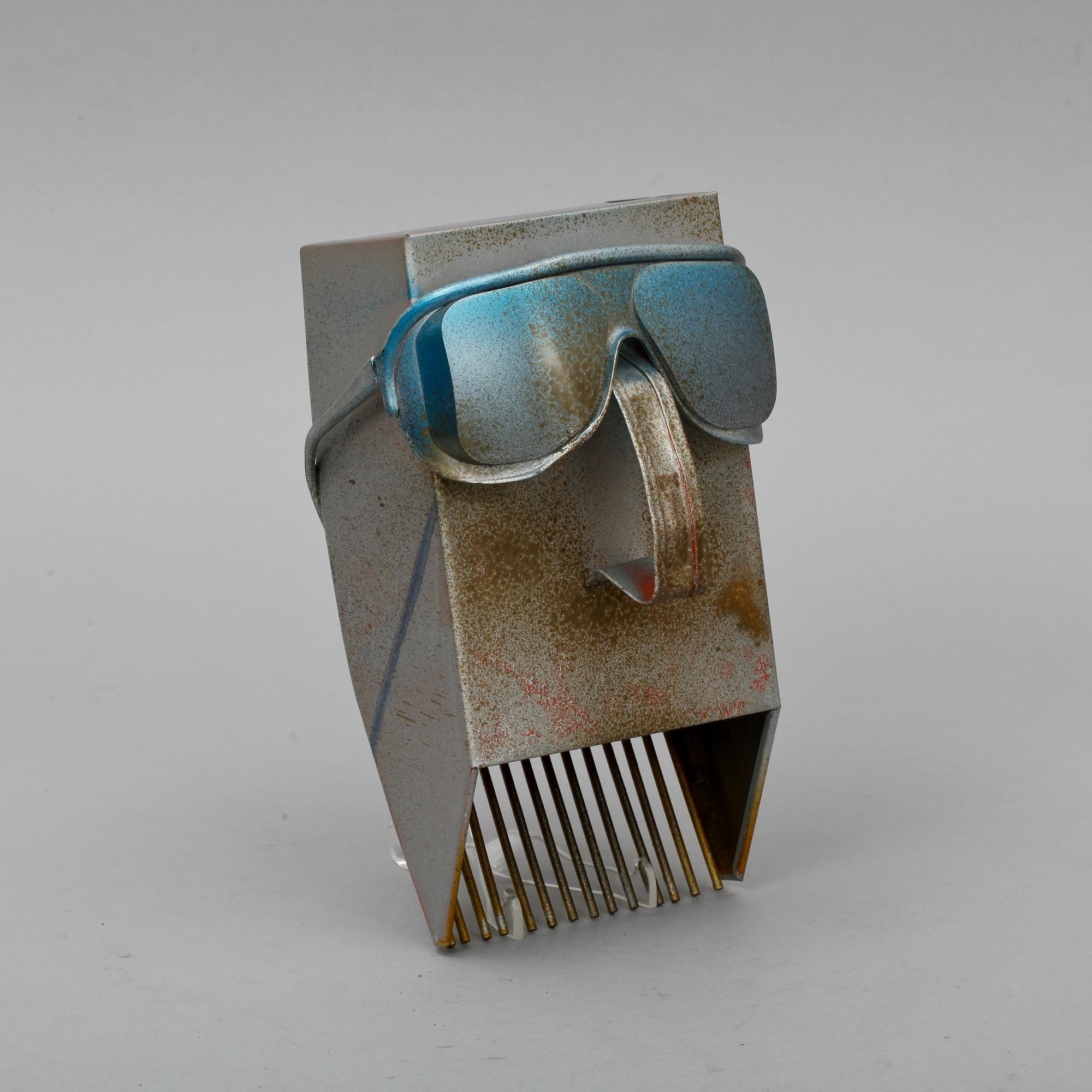 GÖRAN HAUSENKAMP, skulptur, sign o dat 00.