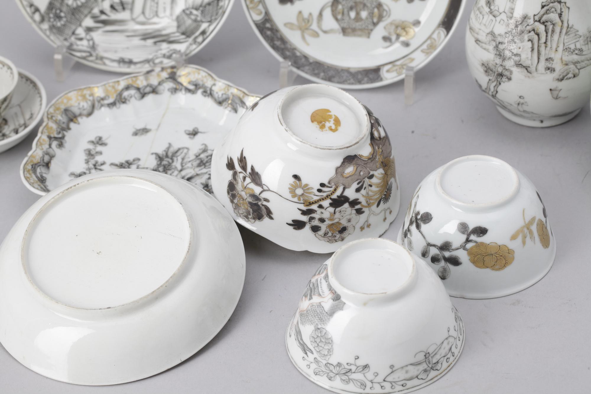 SERVISDELAR, 10 stycken, kompaniporslin. Qing dynastin, Qianlong (1736-95).