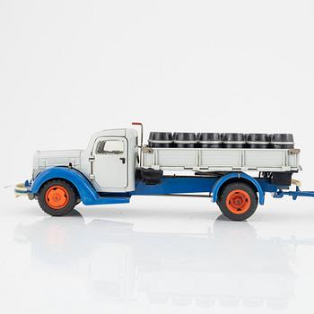 A toy truck with trailer from Hausser Germany, mid 1900's.