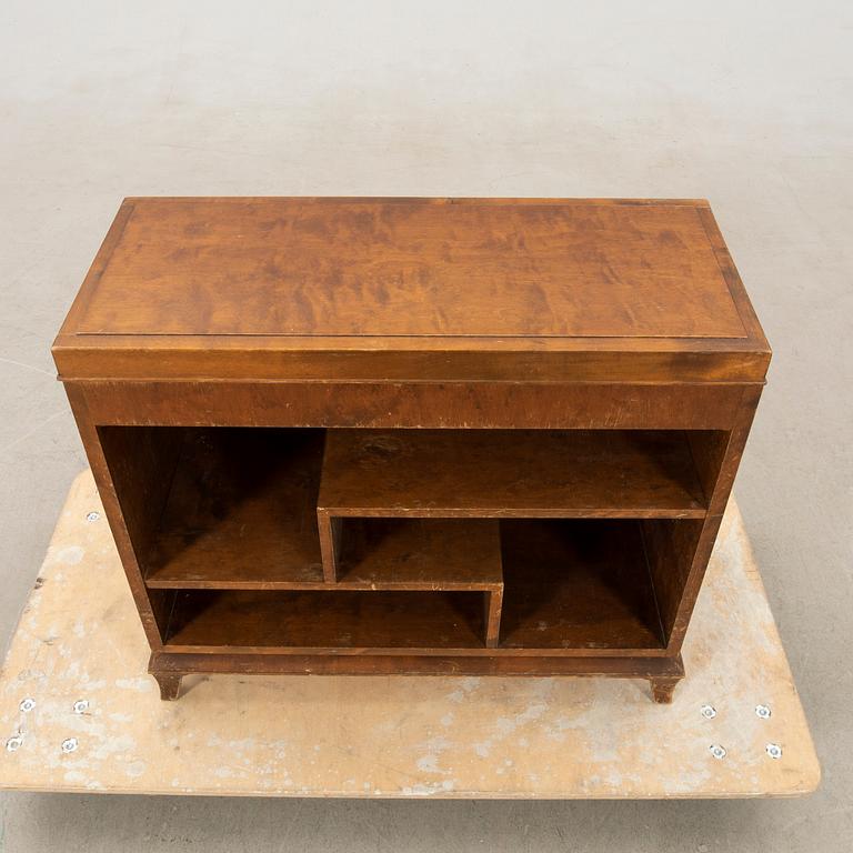 Side table Scandinavian Modern 1940s.