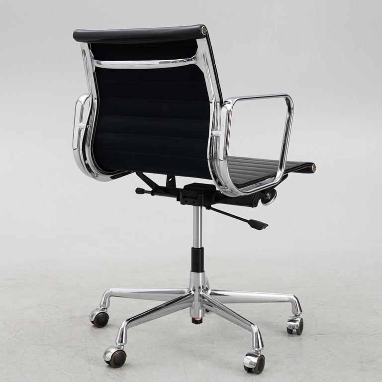 Charles & Ray Eames, office chair, "EA117" Vitra.