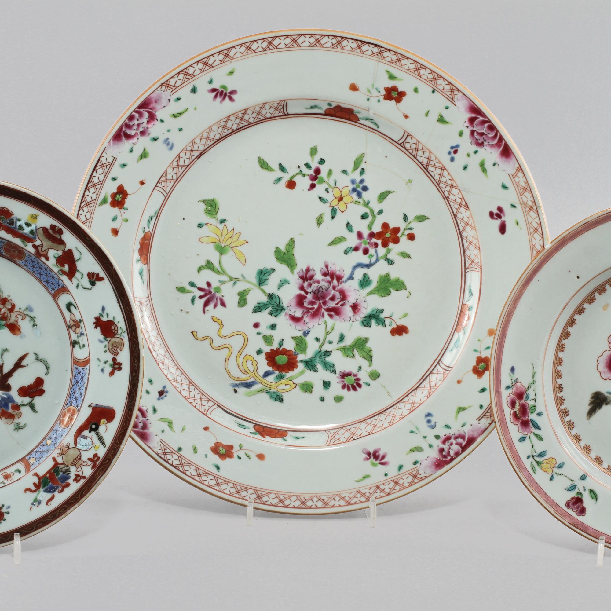 FAT samt TALLRIKAR, 4 st, porslin, Kina, 1700-tal.