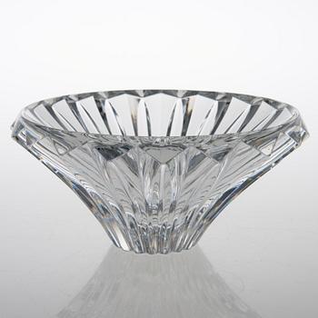 AIMO OKKOLIN, A crystal Bowl, signed Aimo Okkolin Riihimäen Lasi Oy.