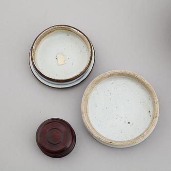 A set of three odd blue and white jars, late Qing dynasty, 19th Century.