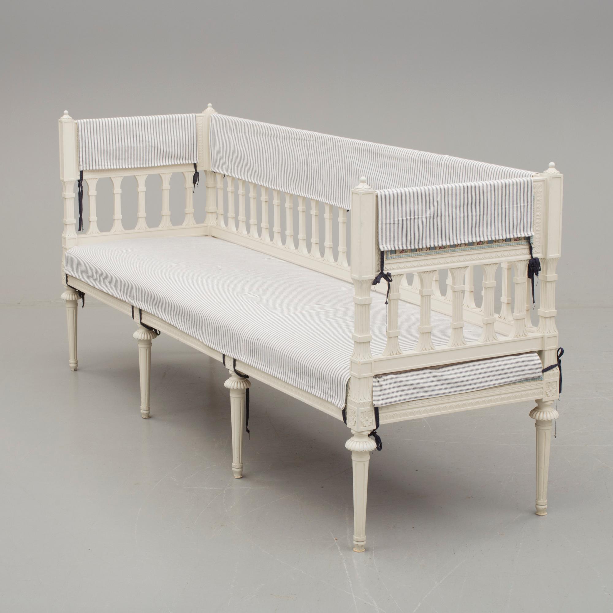 SOFFA, sengustaviansk stil, 1900-talets mitt.