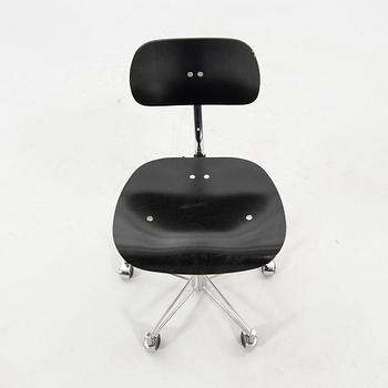 Egon Eiermann, office chair, "SBG197R" 2000s.