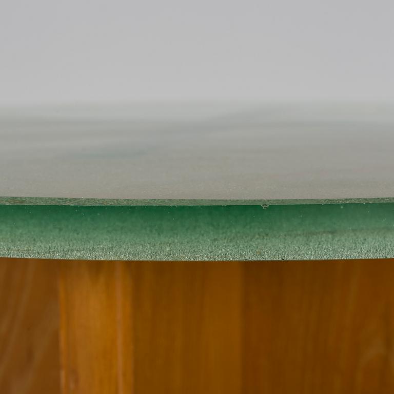 A table attributed to Greta Magnusson Grossman, The Studio, Sweden 1930s.
