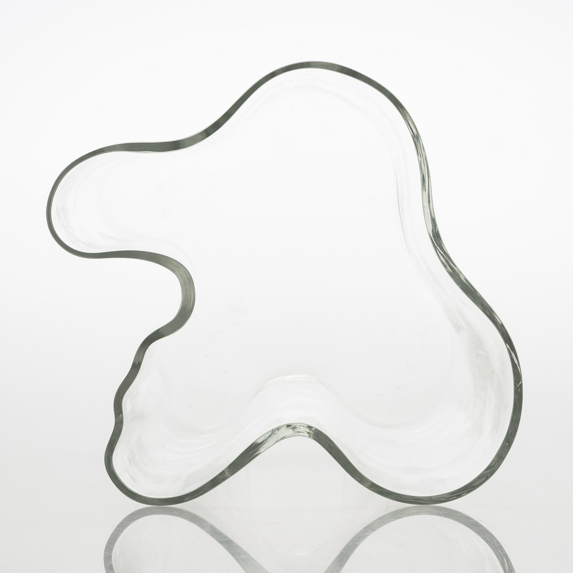 Alvar Aalto, a '3031' vase signed Alvar Aalto 50/1986.