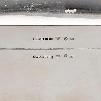 SKRIN, silver. CG Hallberg, Stockholm, 1903. Vikt tot ca 737 g.