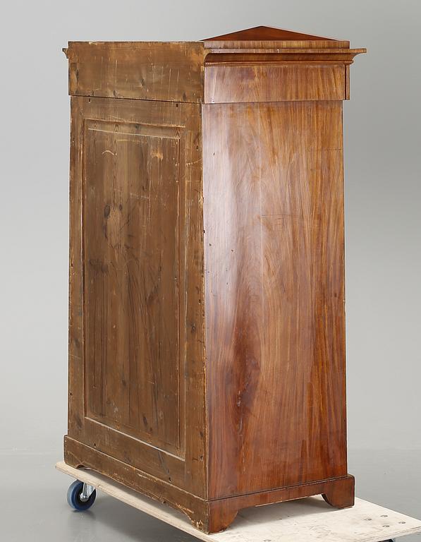 CHIFFONJÈ, empire, 1800-talets första hälft.