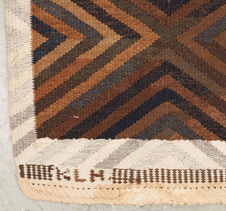 CARPET. Flat weave. 251 x 181 cm. Signed KLH ID.