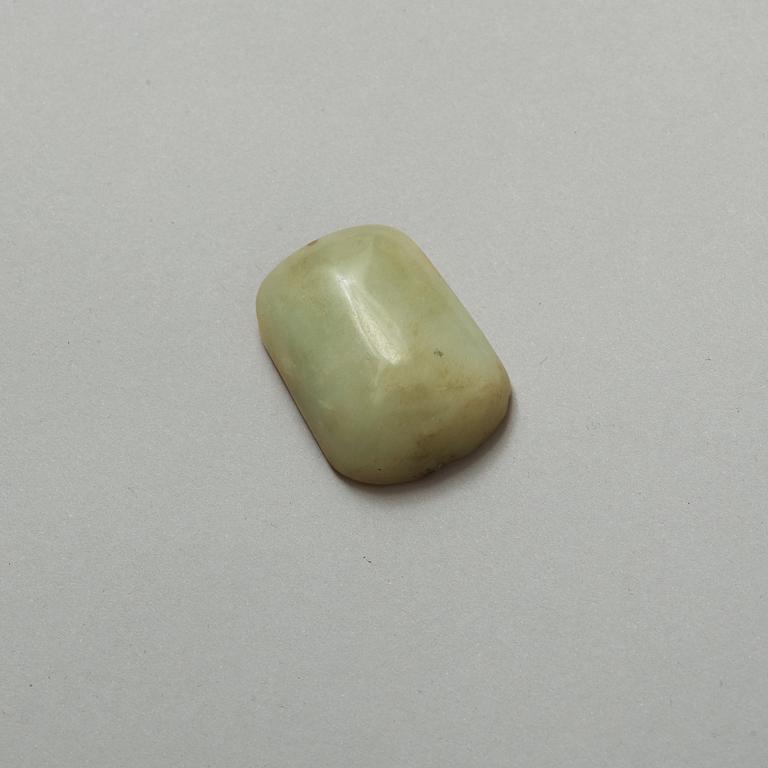 HÄNGE, nefrit. Kina, tidigt 1900-tal.