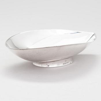 TAPIO WIRKKALA, A silver bowl, marked TW, Kultakeskus, Hämeenlinna, Finland 1963.