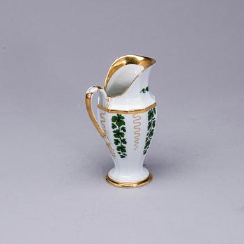 SERVIS, 12+4 delar, porslin, Meissen-liknande märkning, 1800-tal.