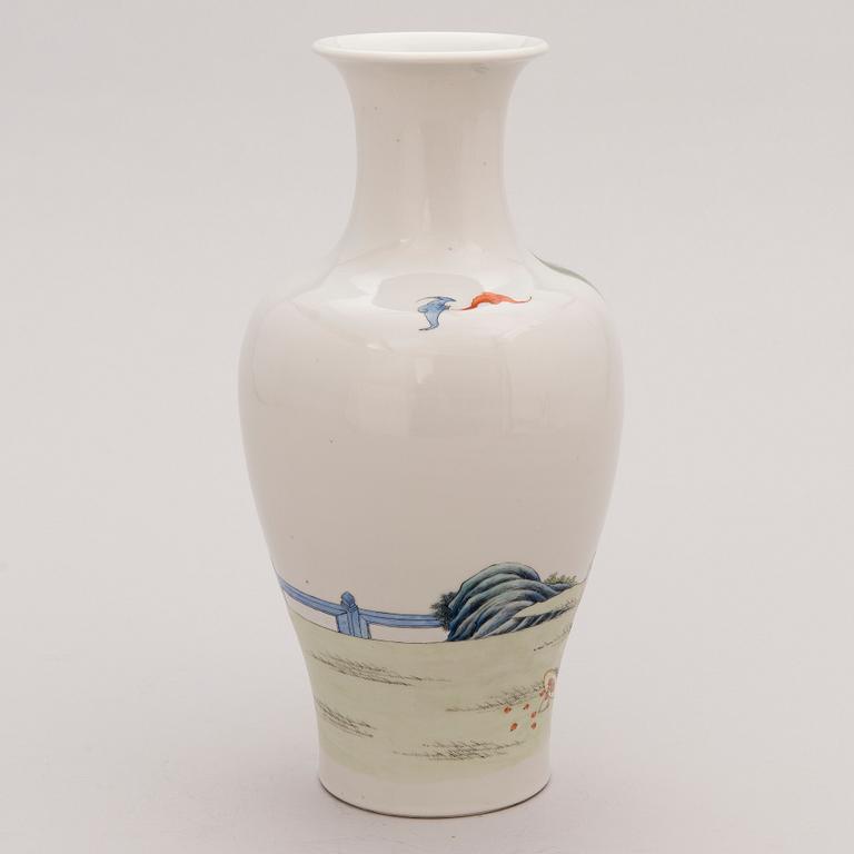 A mid 20th century Chinese vase.