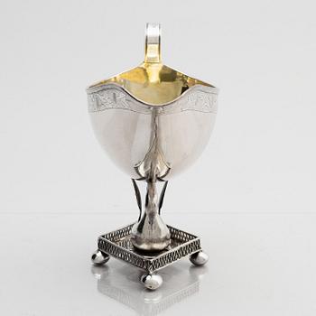 Isaac Malmborg, såsskål, silver, Stockholm 1823. Empire.