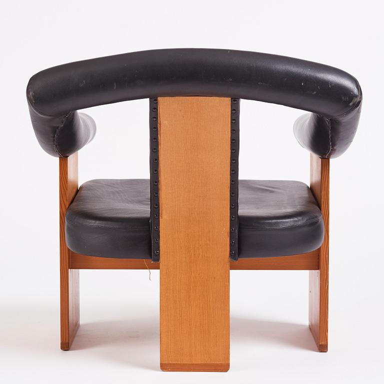 Åke Fribyter, an "Arena" armchair, Scapa Industri AB, Sweden 1960s.