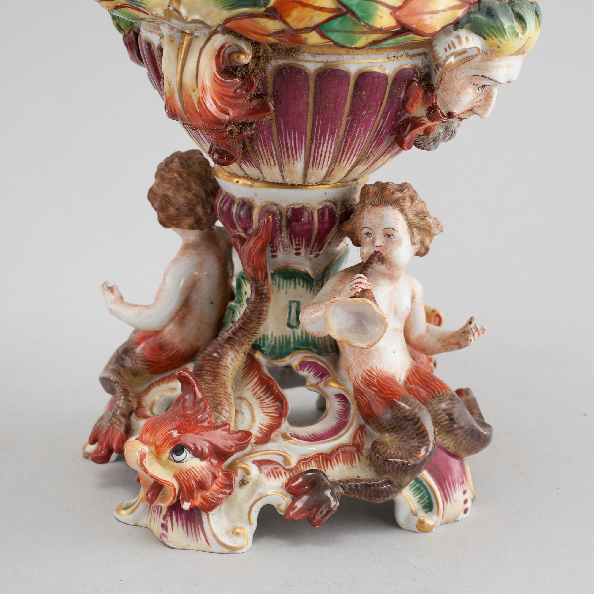 A pai grand pitchers from Napoli from around the turn of the century 1900.