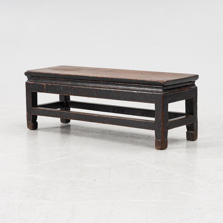 A Tibetan hradwood kang table, Qing dynasty (1644-1912).