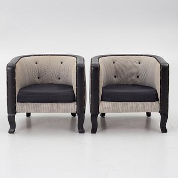 A pair of armchairs, first half of the 20th century.